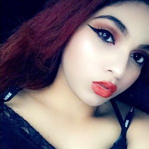 Meet your Posher, Shay